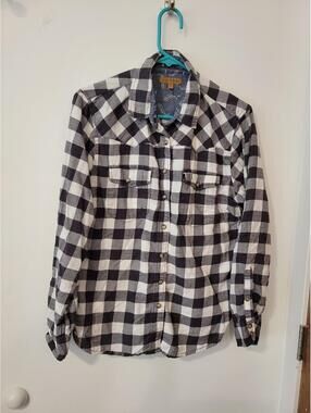 Black and White Checkered Long Sleeve Shirt